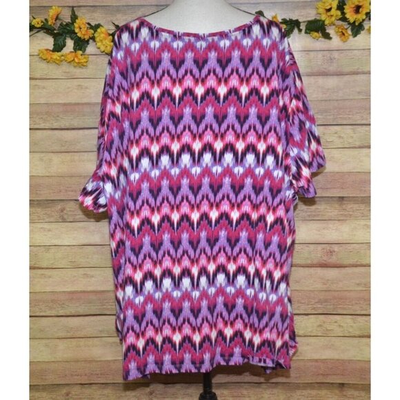 Catherines Women's 4X Pink Colorful Short Sleeve V-Neck T-Shirt Knit Top Casual - Picture 6 of 10